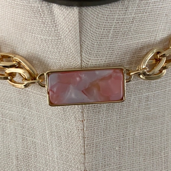 14th & Union Collar Necklace - Picture 3 of 4